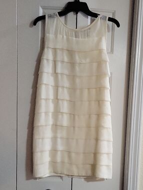 Forever 21 Cream Tiered Sleeveless Shift Dress